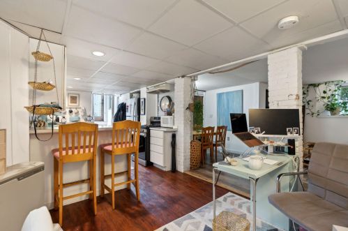 1552 Congress St, Portland ME 04102-3333 exterior