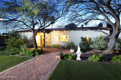 15 Camino Miramonte, Tucson, AZ 85716-4927