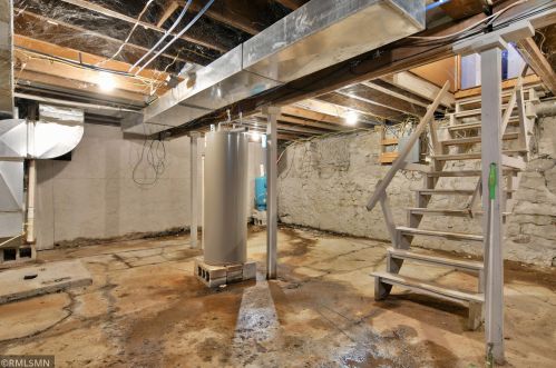 2806 14 Ave, Canton WI exterior