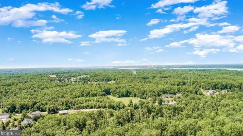 1070 Carson Dr, Huntingtown MD 20639-9507 exterior