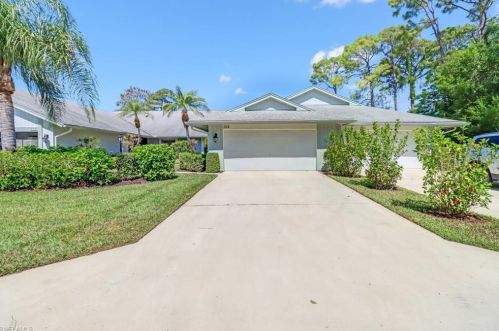 128 Fox Glen Dr, Naples, FL 34104-5140