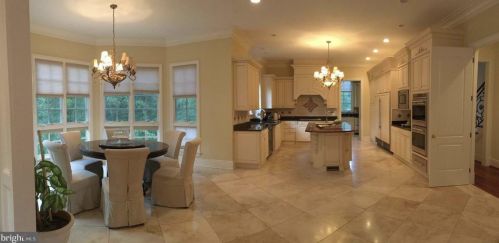 838 Alvermar Ridge Dr, Mc Lean, VA 22102-1435