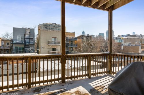 1343 Mohawk St, Chicago IL 60610-7487 exterior