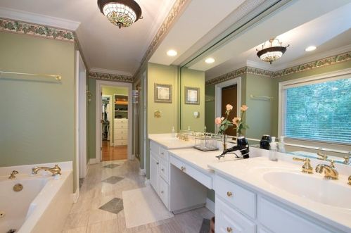 3829 Alexandria Dr, Gainesville GA 30506-4318 exterior