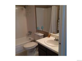 22832 Talford St, Novi MI  48375-4535 exterior