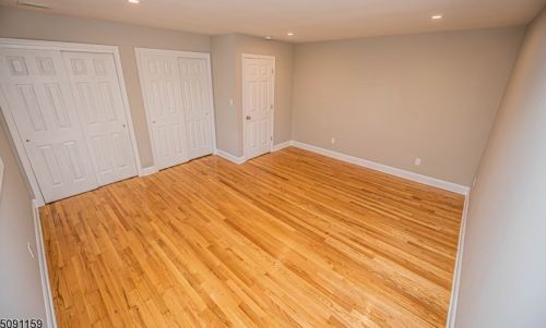 101 Pocono Trl, Hopatcong NJ  07843-1009 exterior