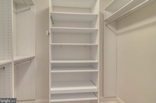 2518 Delancey St, Philadelphia PA 19103-6409 exterior