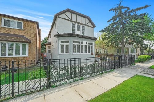 3245 64 Pl, Chicago IL 60638-5418 exterior