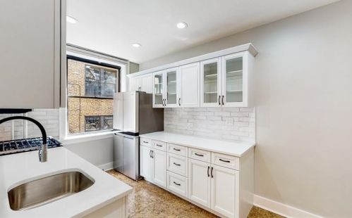 150 St, Union City NJ 07087-6038 exterior