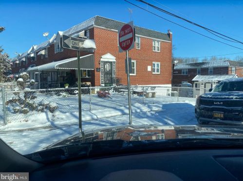 1301 Kerlin St, Chester PA 19013-3924 exterior