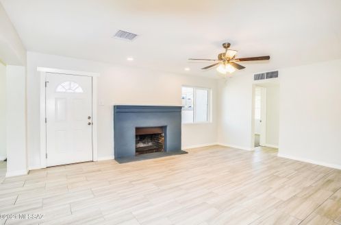 4020 Montecito St, Tucson AZ 85711-4873 exterior