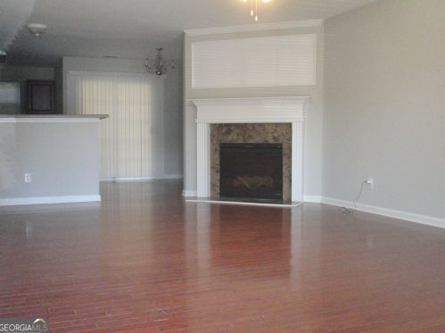 755 Crestwell Cir, Atlanta GA  30331-8629 exterior