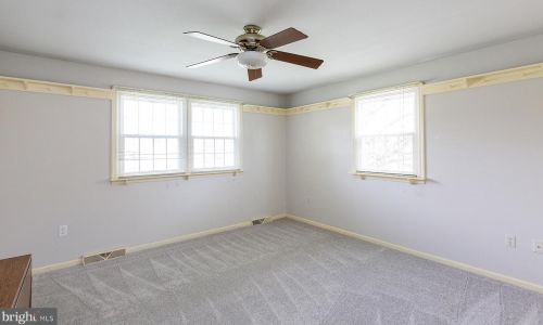 426 Dolly Dr, Lancaster PA 17601-3619 exterior