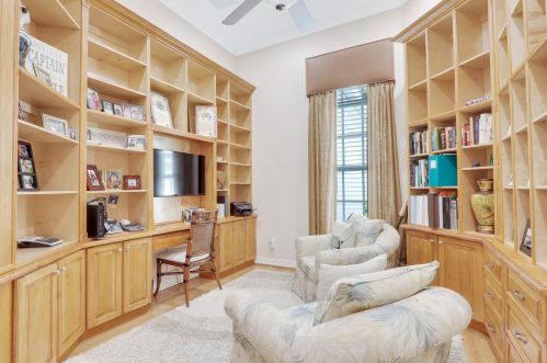 9328 Scarborough Ct, Fort Pierce FL  34986-3360 exterior