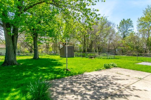 14206 Lincoln Ave, Dolton IL 60419-2340 exterior