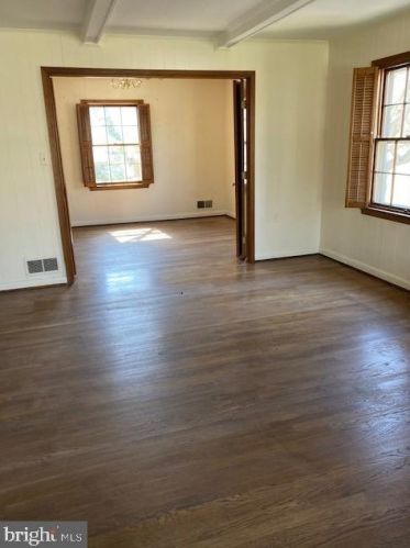 4032 40 Rd, Arlington VA 22207-4805 exterior