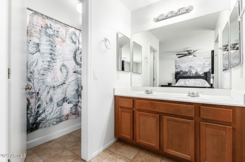 5009 6th St, Phoenix AZ  85012-1503 exterior