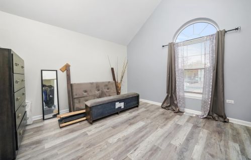 1538 Tripp Ave, Chicago IL 60652-2948 exterior