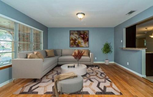 2923 Colorado Blvd, Dallas, TX 75211-1604