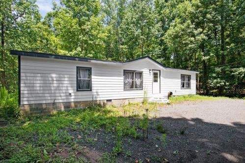 3270 Joe Parker Rd, Gainesville GA 30507-7993 exterior