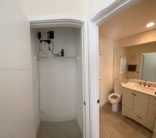 2086 52nd St, Boca Raton FL  33496-3447 exterior