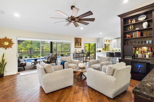 2901 24th Ter, Boca Raton FL  33431-6203 exterior