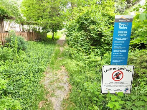 1141 Ripley St, Gary IN 46403-1389 exterior