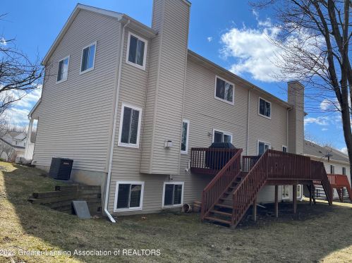 2954 Marfitt Rd, East Lansing MI 48823-6355 exterior