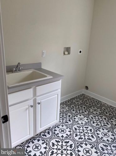 7 Bullens Ln, Media PA 19086-6654 exterior