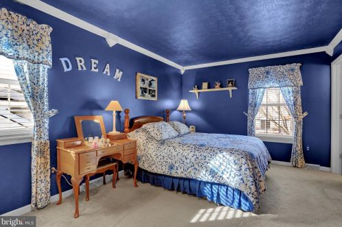 141 Pheasant Run Ln, Hanover PA 17331-9186 exterior