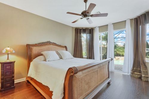 8816 First Tee Rd, Fort Pierce FL 34986-3063 exterior