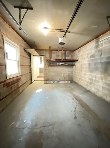 1932 20 Ave, Broadview IL 60155-2910 exterior