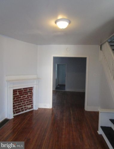 5228 American St, Philadelphia PA  19120-3325 exterior