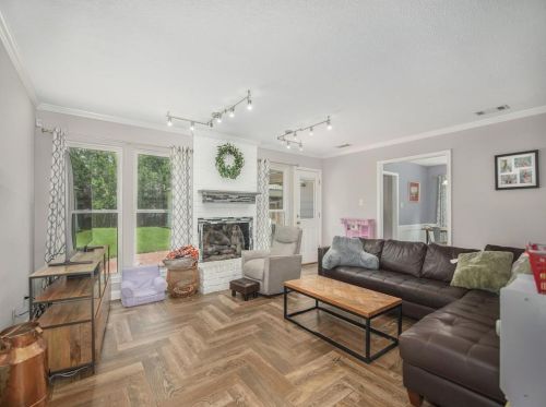 2011 Riverlawn Dr, Humble TX 77339-2423 exterior