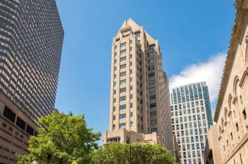 1 Huntington Ave, Boston MA  exterior