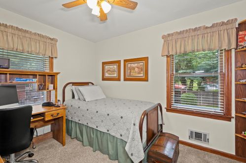 1976 Linda Dr, Austell GA 30168-4313 exterior