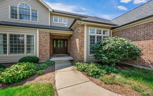 3513 Braberry Ln, Bull Valley, IL 60012-2079