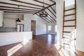 94 Romney St, Charleston SC  29403-3838 exterior