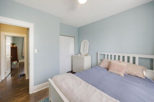 2011 Schaeffer Pl, Saint Louis MO 63139 exterior