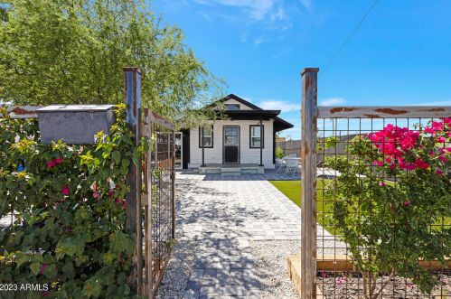 260 Oregon St, Chandler, AZ 85225-9524