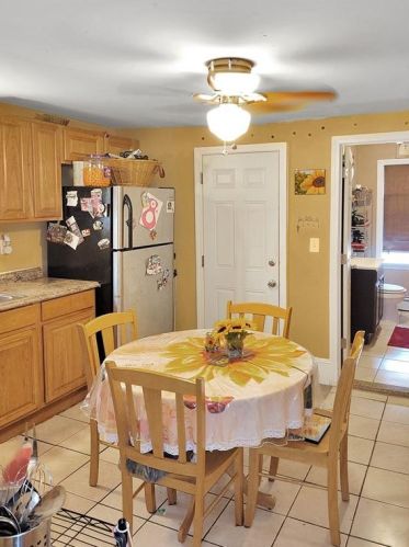 141 Colfax St, Providence, RI 02905-1801