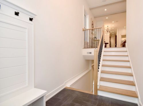 4841 Oakley Ave, Chicago IL 60659-5208 exterior