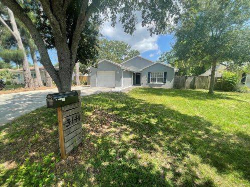 3111 Napoleon Ave, Tampa FL  33611-5222 exterior