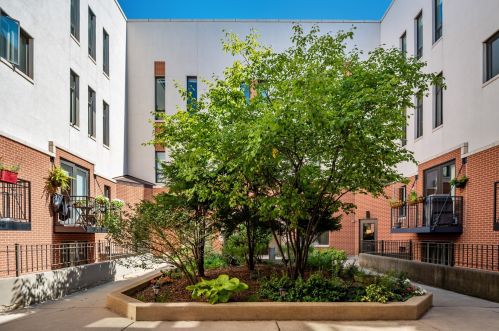 2065 Kedzie Ave, Chicago IL  60647-4065 exterior