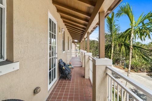 2515 7 St, Boynton Beach FL 33426-8784 exterior