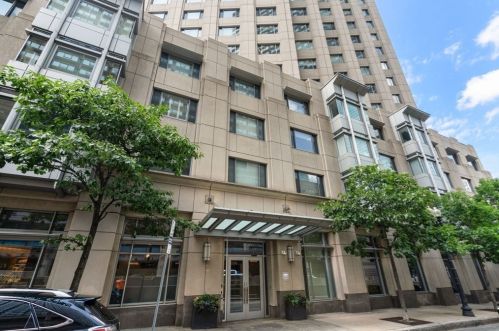 1 Huntington Ave, Boston MA  exterior