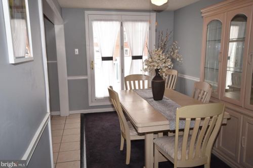 1062 Tremont Dr, Manor PA 19036-1521 exterior