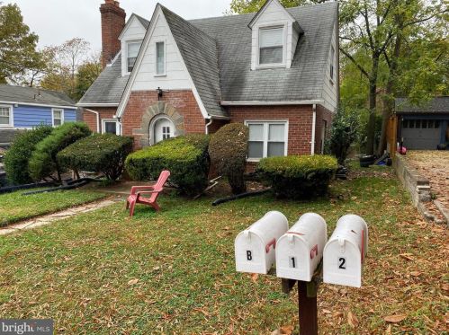 8102 Garland Ave, Silver Spring, MD 20912-3820