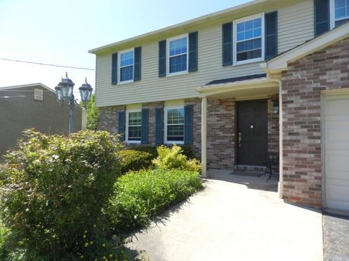 1385 Old Meadow Rd, Pittsburgh, PA 15241-3451