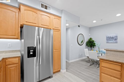 88 Parc Pl Dr, Milpitas CA 95035-3848 exterior